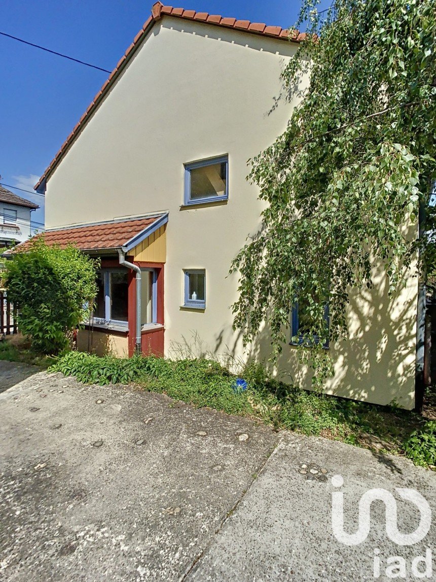 House 3 rooms of 168 m² in Dambach-la-Ville (67650)