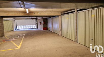 Parking of 29 m² in Vannes (56000)