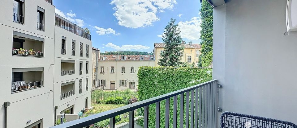 Duplex 4 rooms of 79 m² in Lyon (69001)