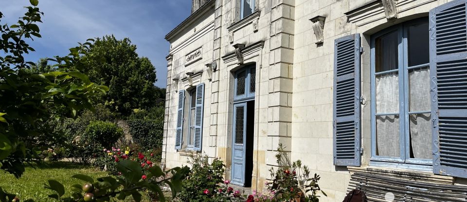 Maison 6 pièces de 184 m² à JARZÉ (49140)