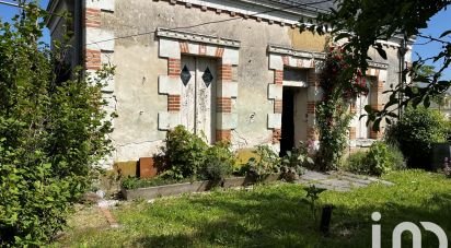 House 6 rooms of 184 m² in JARZÉ (49140)