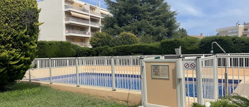 Appartement 3 pièces de 68 m² à Antibes (06600)