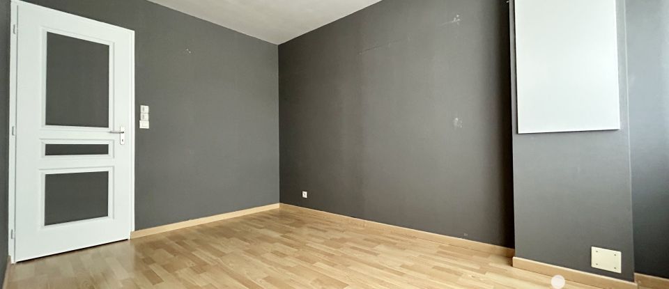 Maison 6 pièces de 140 m² à Thimert-Gâtelles (28170)