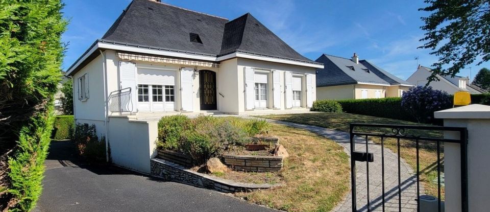 House 6 rooms of 109 m² in Saumur (49400)