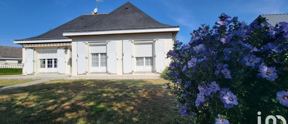 House 6 rooms of 109 m² in Saumur (49400)