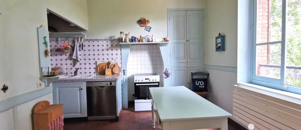 House 5 rooms of 130 m² in Varennes-Changy (45290)