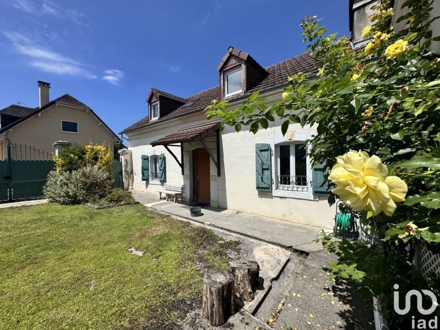 Maison 5 pièces de 118 m² à Montaut (64800)