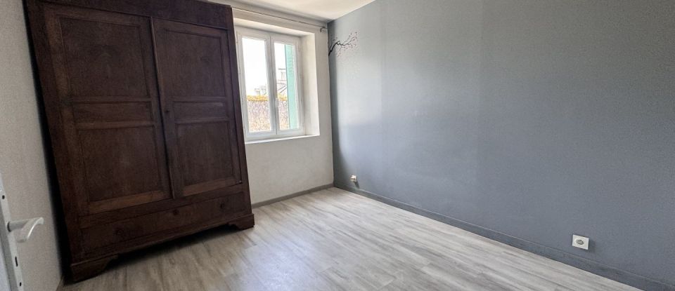 Maison 5 pièces de 118 m² à Montaut (64800)