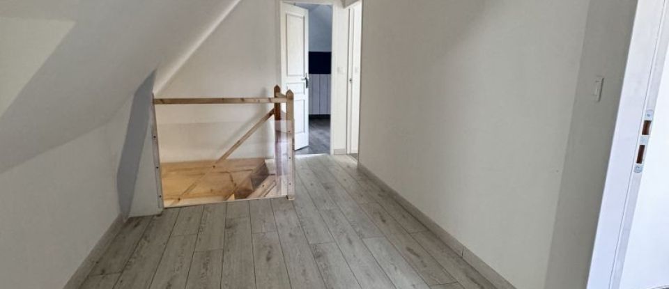 Maison 5 pièces de 118 m² à Montaut (64800)