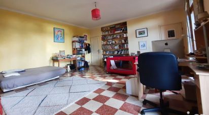 House 6 rooms of 247 m² in Saint-Aunès (34130)