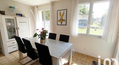 Pavillon 5 pièces de 91 m² à Saint-André-Farivillers (60480)