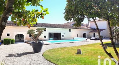 Country house 9 rooms of 260 m² in Salles-d'Angles (16130)