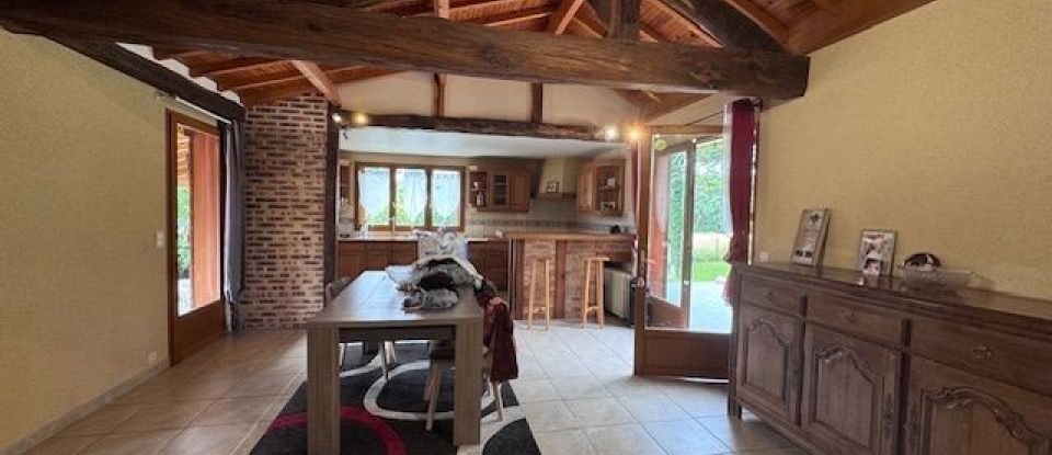 House 4 rooms of 95 m² in Mézières-en-Brenne (36290)