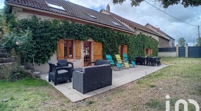 Country house 5 rooms of 122 m² in Beaune-d'Allier (03390)