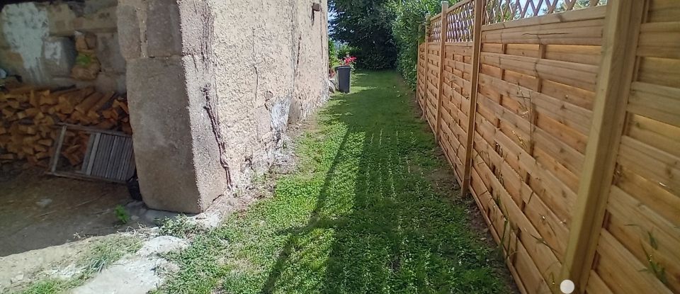 Maison de campagne 5 pièces de 122 m² à Beaune-d'Allier (03390)