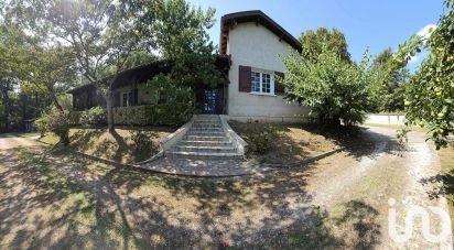 Traditional house 6 rooms of 190 m² in Coutras (33230)