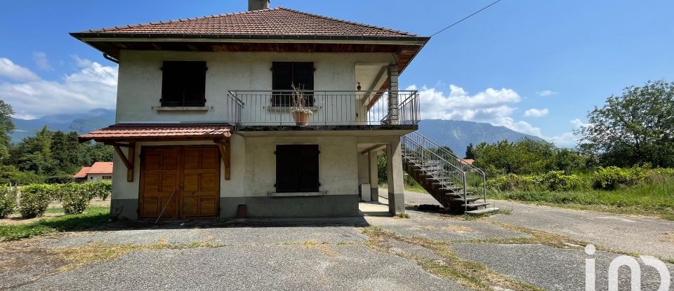 Maison 8 pièces de 212 m² à Noyarey (38360)