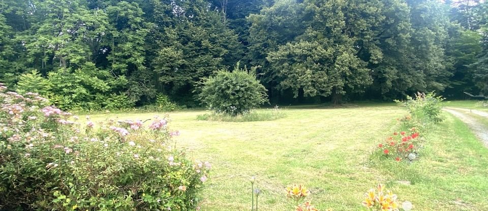 Country house 9 rooms of 230 m² in Thorée-les-Pins (72800)