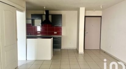 Apartment 2 rooms of 41 m² in Saint-Denis (97417)