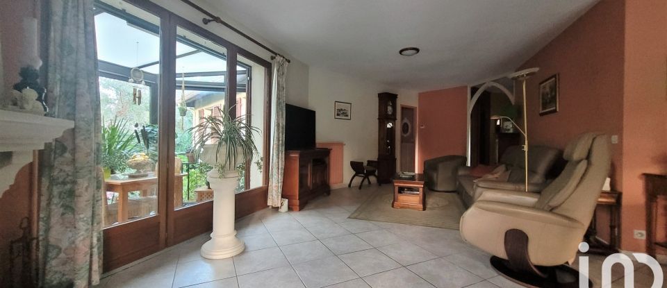 Maison 4 pièces de 137 m² à Sanguinet (40460)