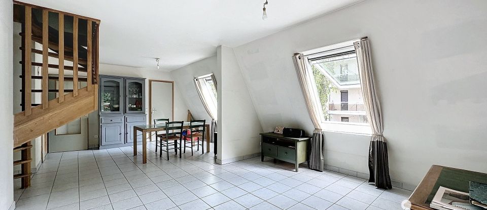 Duplex 4 pièces de 104 m² à Annecy (74000)