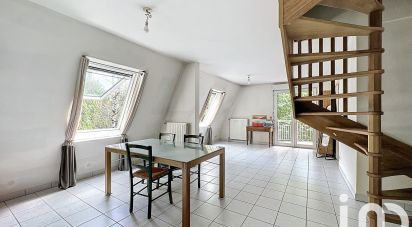 Duplex 4 rooms of 104 m² in Annecy (74000)