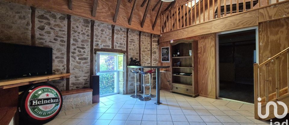 House 7 rooms of 310 m² in Saint-Mamet-la-Salvetat (15220)