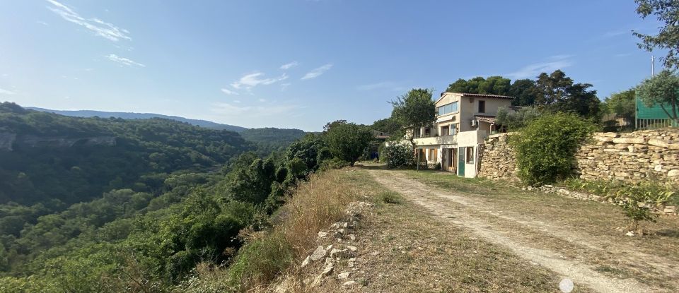 Maison traditionnelle 7 pièces de 186 m² à La Roque-sur-Pernes (84210)