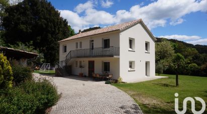 Traditional house 7 rooms of 175 m² in Pont-de-Labeaume (07380)