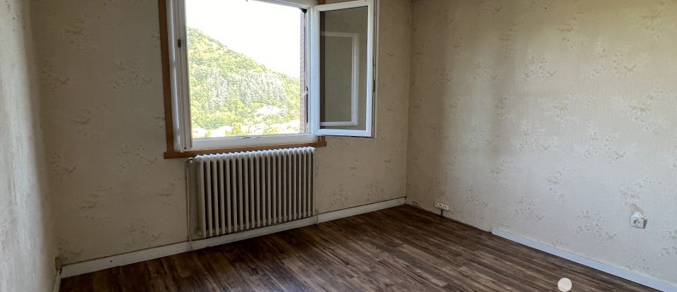 Maison 10 pièces de 158 m² à Vals-les-Bains (07600)