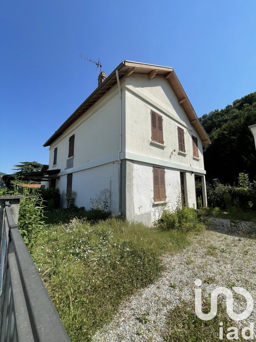 Maison traditionnelle 5 pièces de 111 m² à Jarrie (38560)