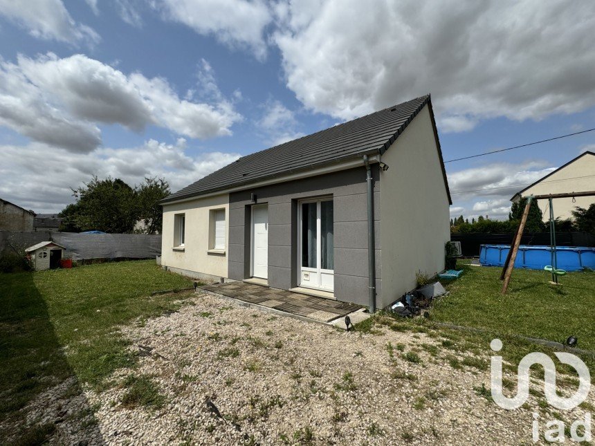 Maison 4 pièces de 73 m² à Artenay (45410)