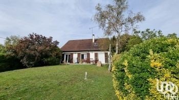 House 4 rooms of 130 m² in Château-Thierry (02400)