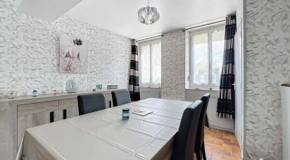 Maison 4 pièces de 129 m² à Champlost (89210)