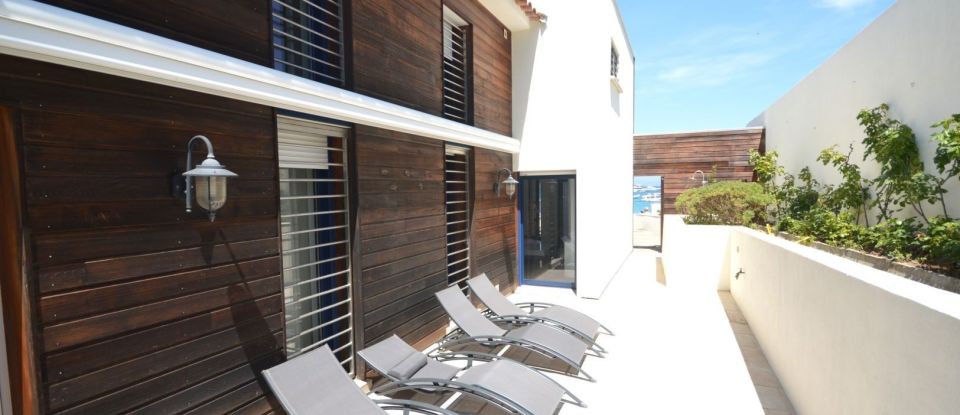 Maison 5 pièces de 140 m² à Sainte-Maxime (83120)