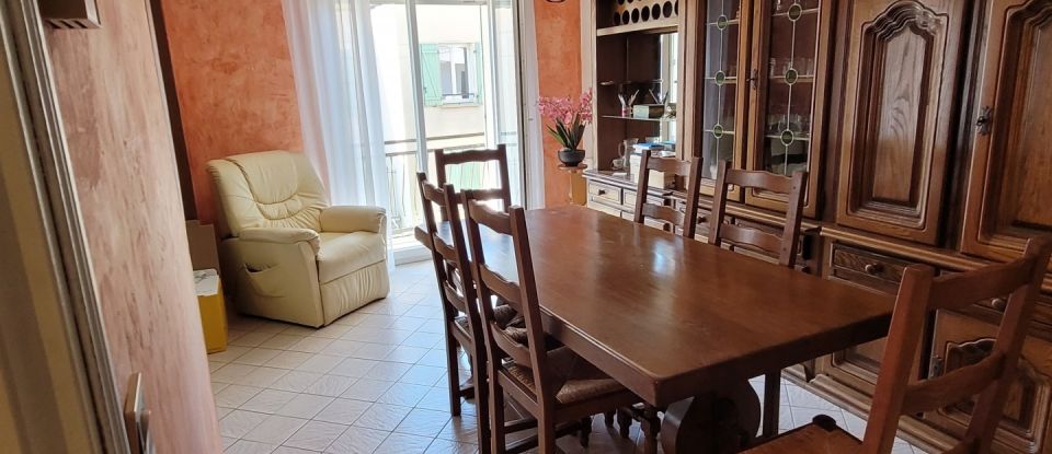 Apartment 4 rooms of 85 m² in Dammartin-en-Goële (77230)