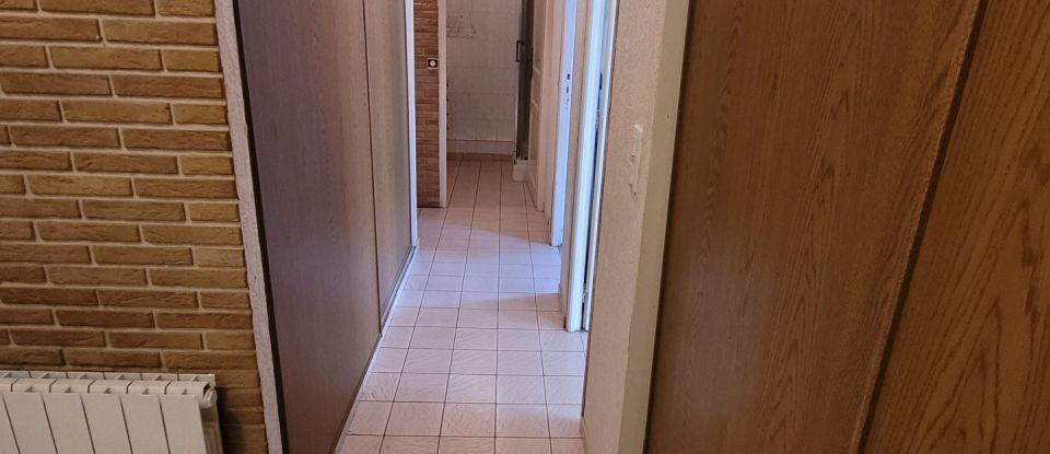 Apartment 4 rooms of 85 m² in Dammartin-en-Goële (77230)