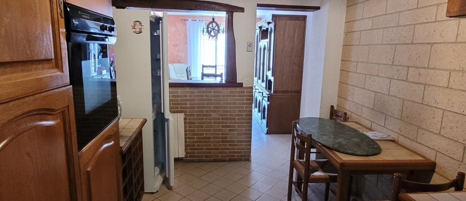 Apartment 4 rooms of 85 m² in Dammartin-en-Goële (77230)