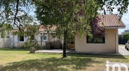 Maison 5 pièces de 130 m² à Saint-Magne (33125)