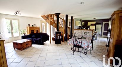 Traditional house 8 rooms of 154 m² in Morigny-Champigny (91150)