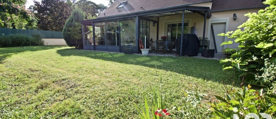 Traditional house 8 rooms of 154 m² in Morigny-Champigny (91150)