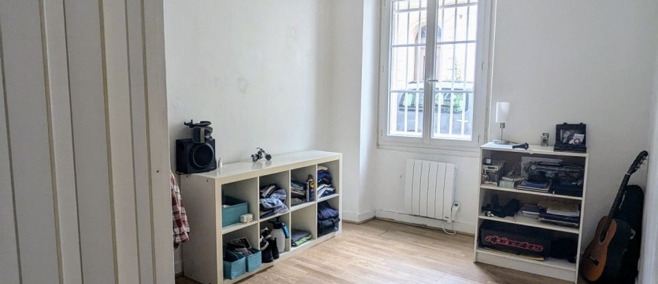 Appartement 3 pièces de 62 m² à Bordeaux (33000)