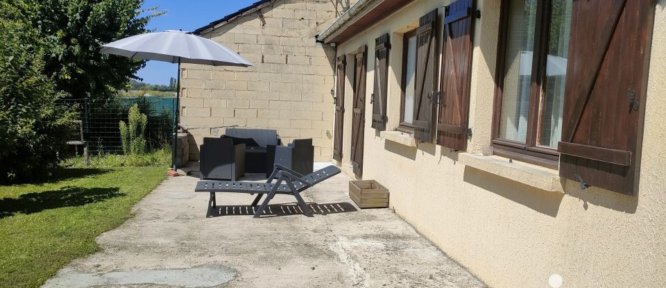 House 3 rooms of 65 m² in Saint-Léger-sous-Brienne (10500)