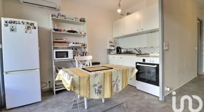 Apartment 1 room of 27 m² in Saint-Cyr-sur-Mer (83270)