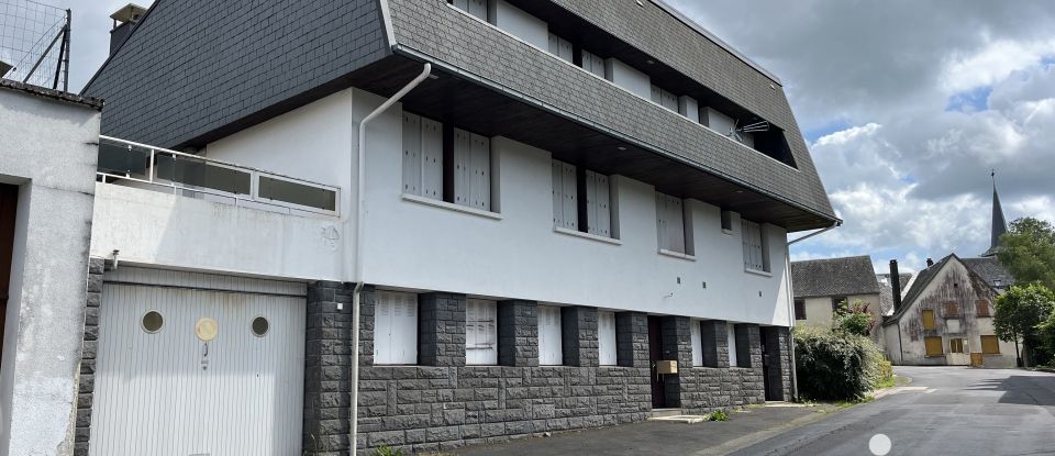 Maison de ville 8 pièces de 240 m² à La Tour-d'Auvergne (63680)