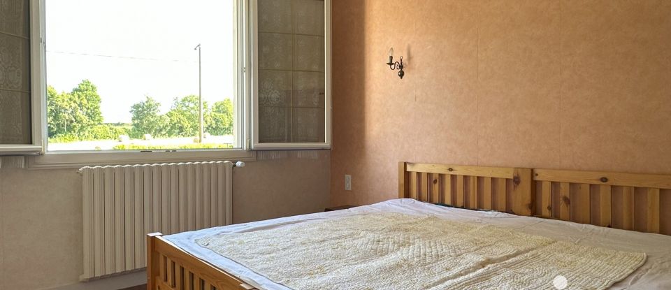 Pavilion 7 rooms of 215 m² in Breuil-Barret (85120)