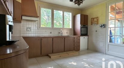 Pavillon 7 pièces de 215 m² à Breuil-Barret (85120)