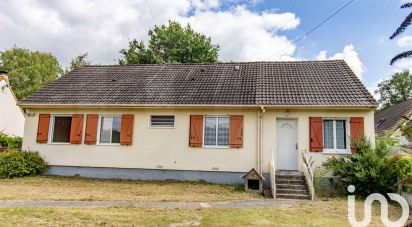 House 6 rooms of 121 m² in Chevillon-sur-Huillard (45700)