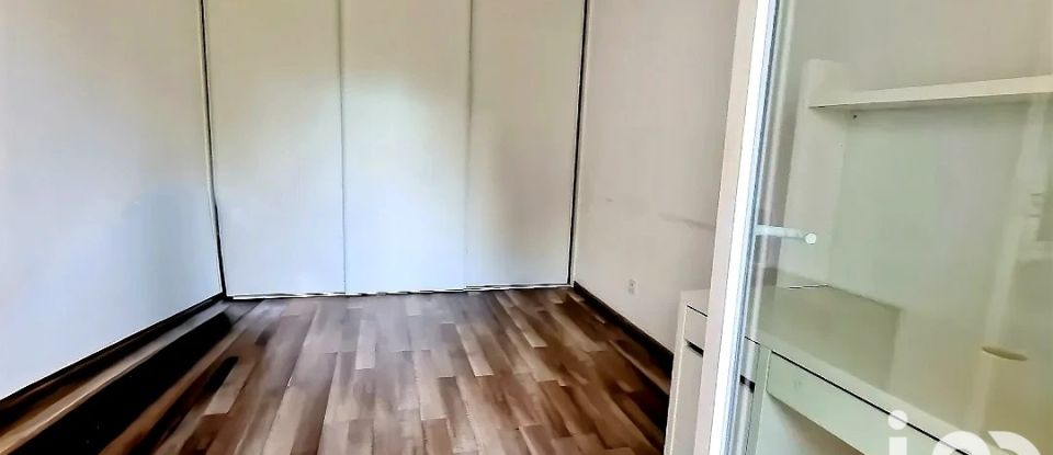 Apartment 3 rooms of 75 m² in Miribel (01700)