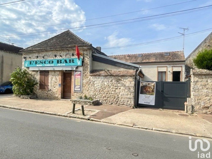 Bar de 112 m² à Thoury-Férottes (77940)